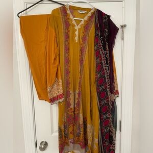Maria B 3pc Pakistani suit
